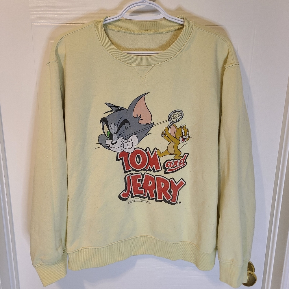 Tom and Jerry Crewneck Pullover Sweatshirt  - Women's Large - Yellow - Vintage